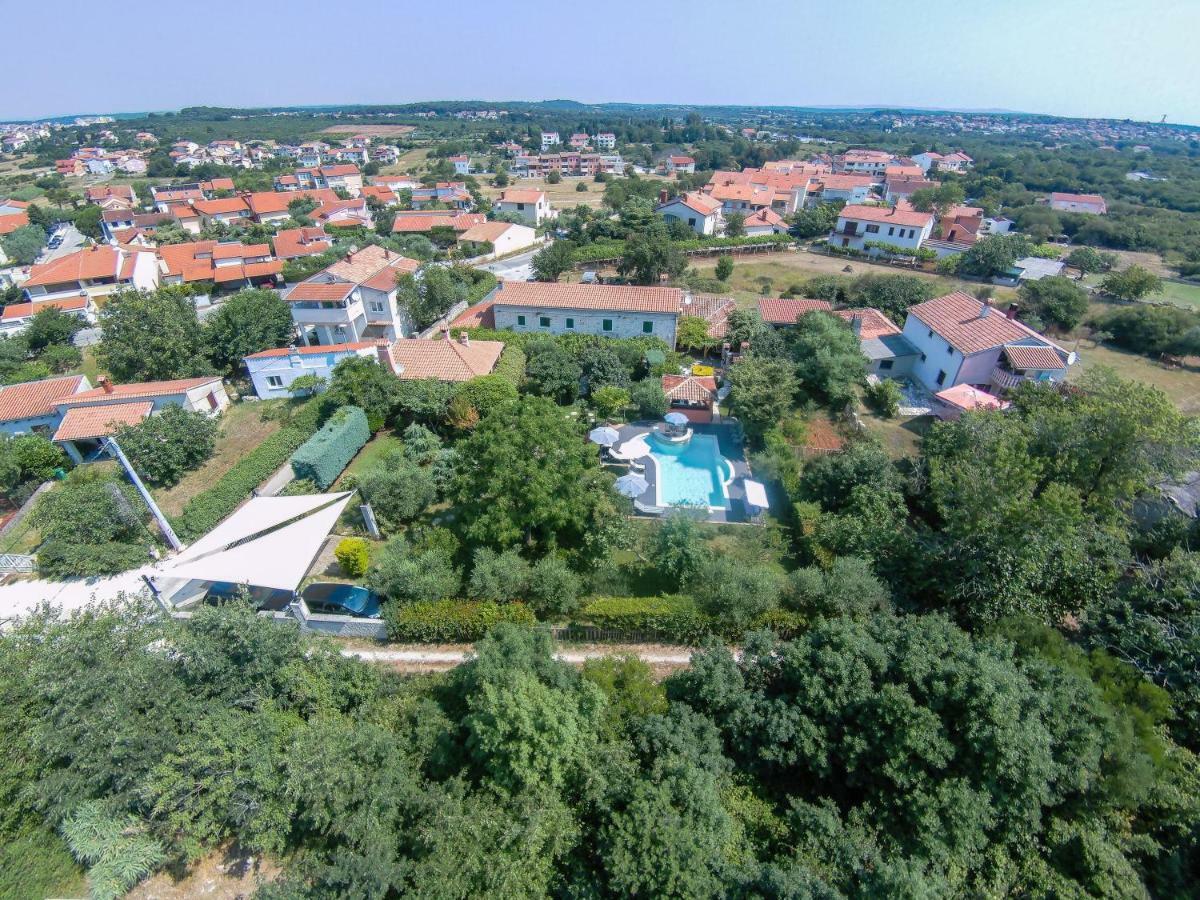 Country House Apartments Пула Екстер'єр фото