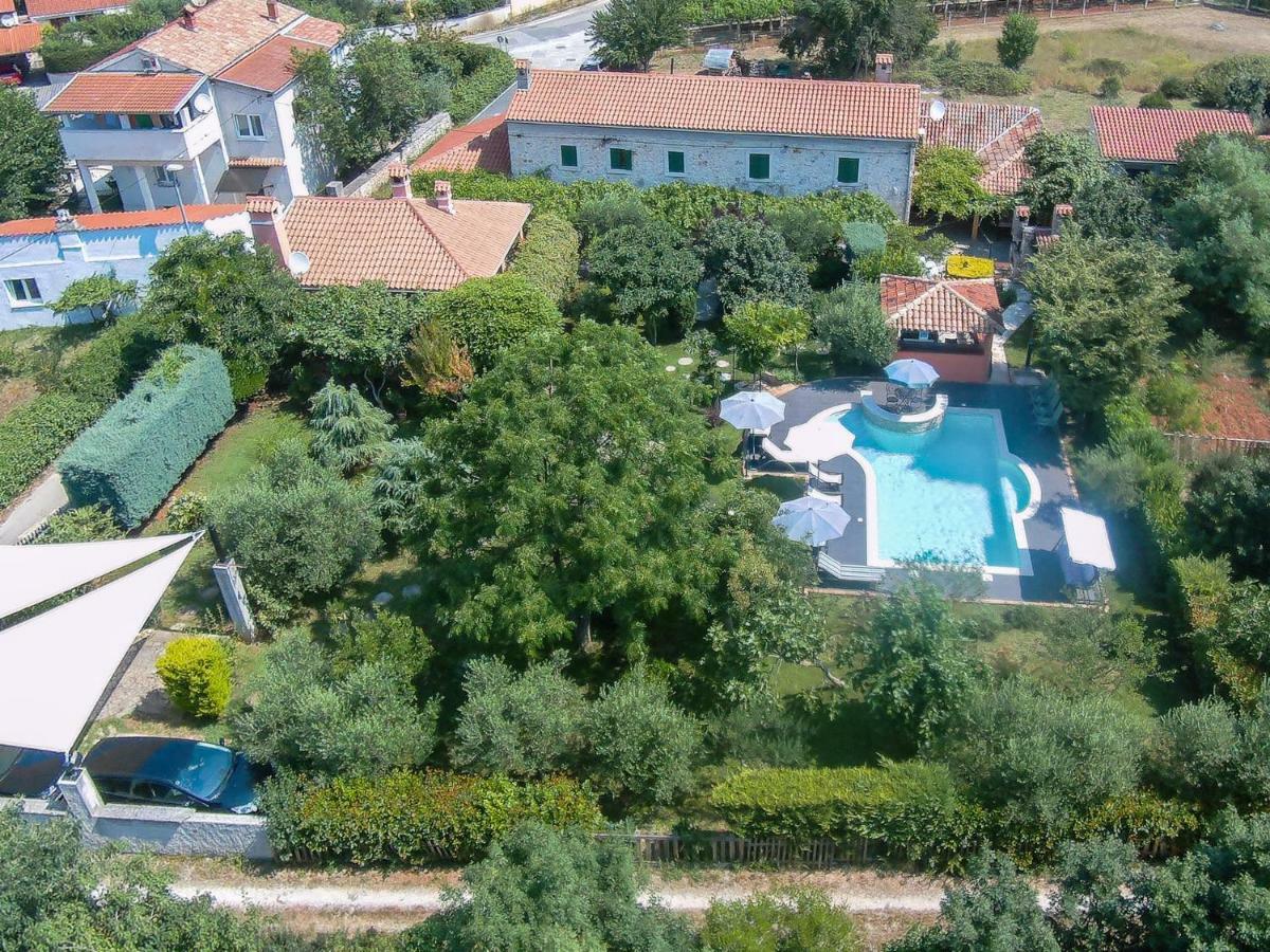 Country House Apartments Пула Екстер'єр фото